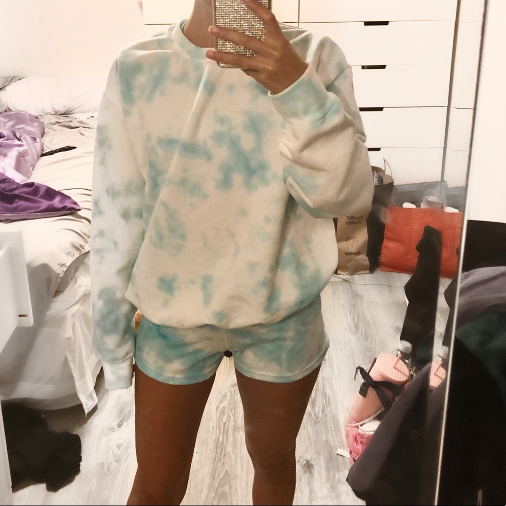 Tie dye sweatshirt set